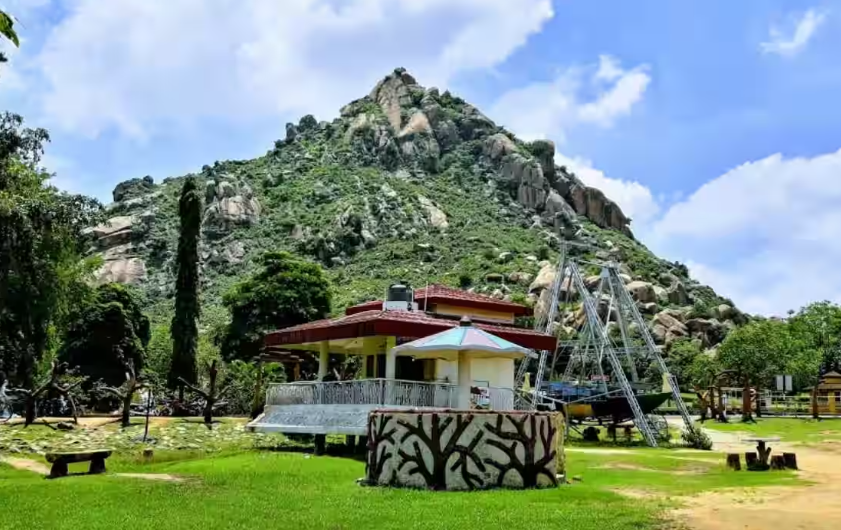 Khandoli Park